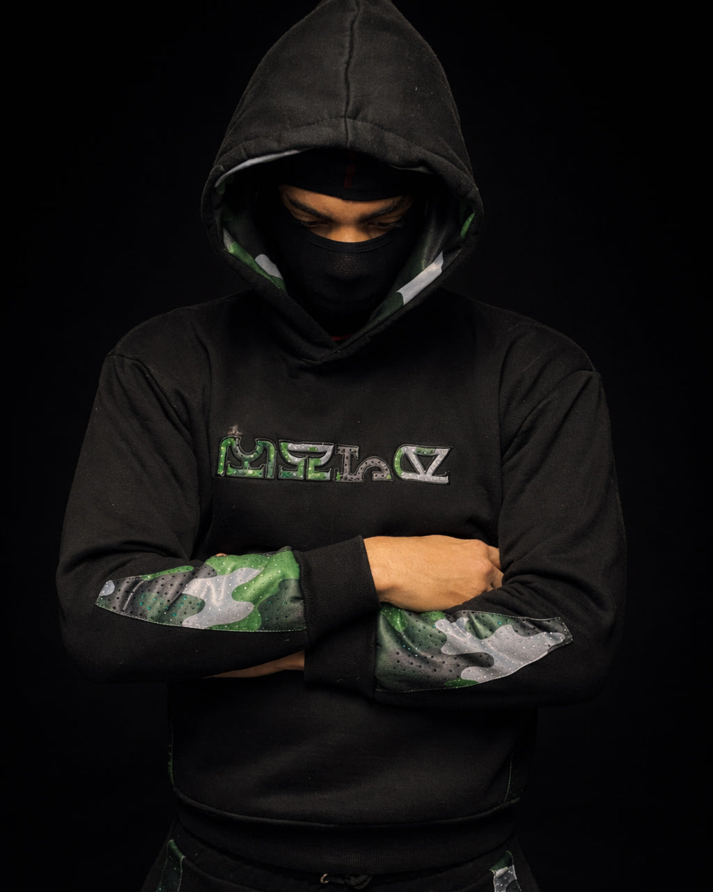 TC HOODIE